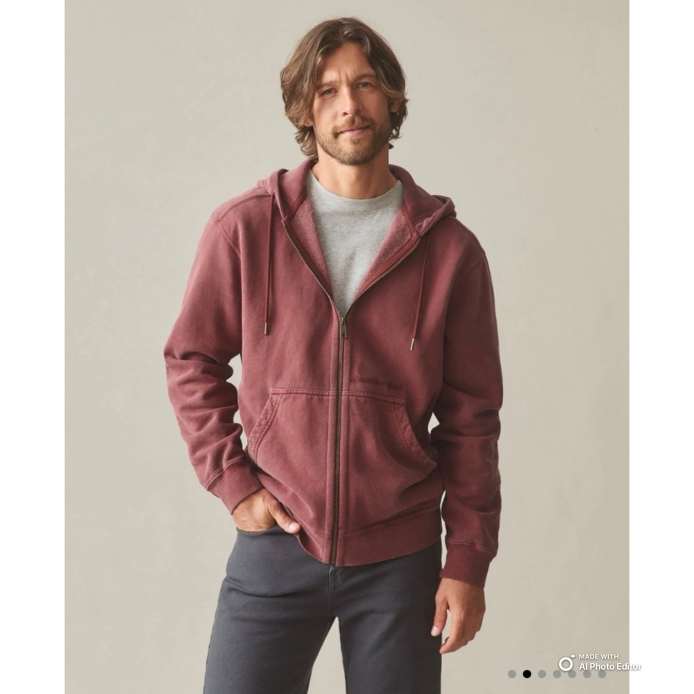 American Giant Men’s Red Vintage Wash Relaxed Classic Full Zip Sweatshirt NWOT
